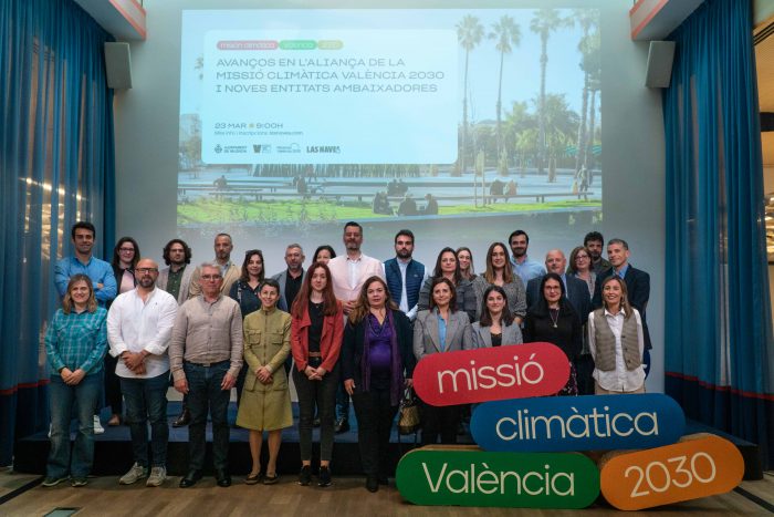 Fotografía de los representantes de las empresas embajadoras de Missions Valencia