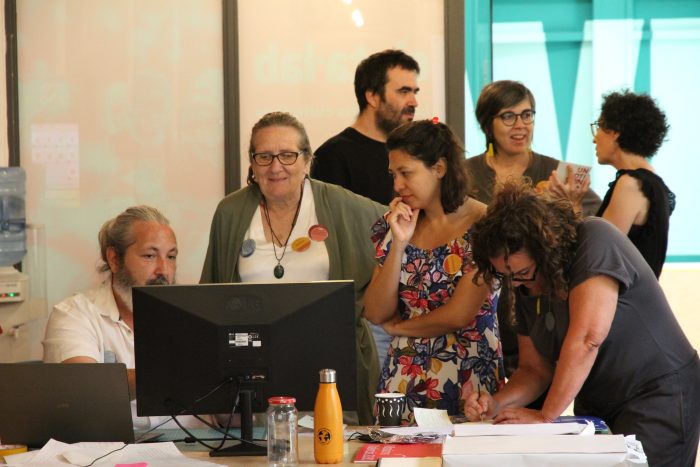 Fotografía de participantes en Ciuta·lab de Las Naves